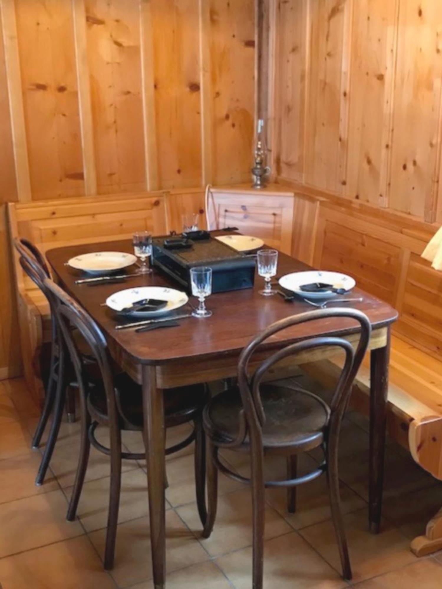 Chalet Le Biolley 2 اورسيريس الغرفة الصورة